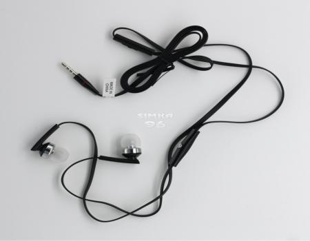 Наушники вакуумные с микрофоном  BYZ- S500  (iPhone)  с регулятором громкости